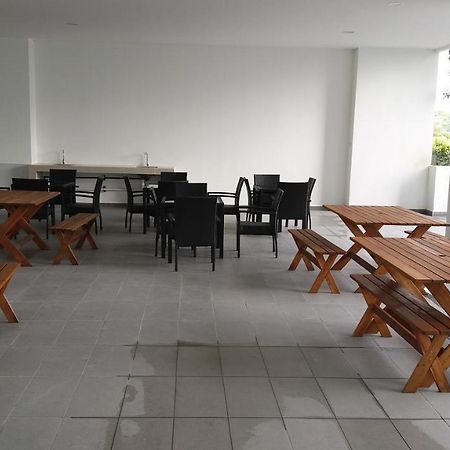 Aliff Residences 艾麗軒 Johor Bahru Esterno foto